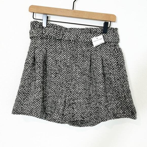 RED VALENTINO NERO BLACK WHITE WOMEN DRESS SHORTS SIZE 40 BRAND NEW MSRP $480 - Picture 1 of 11